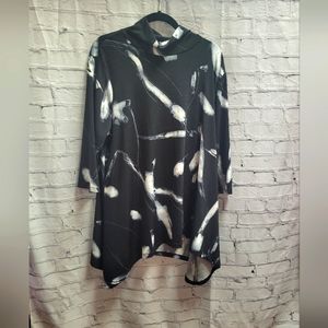 NWOT Grace black/white turtleneck in 2X